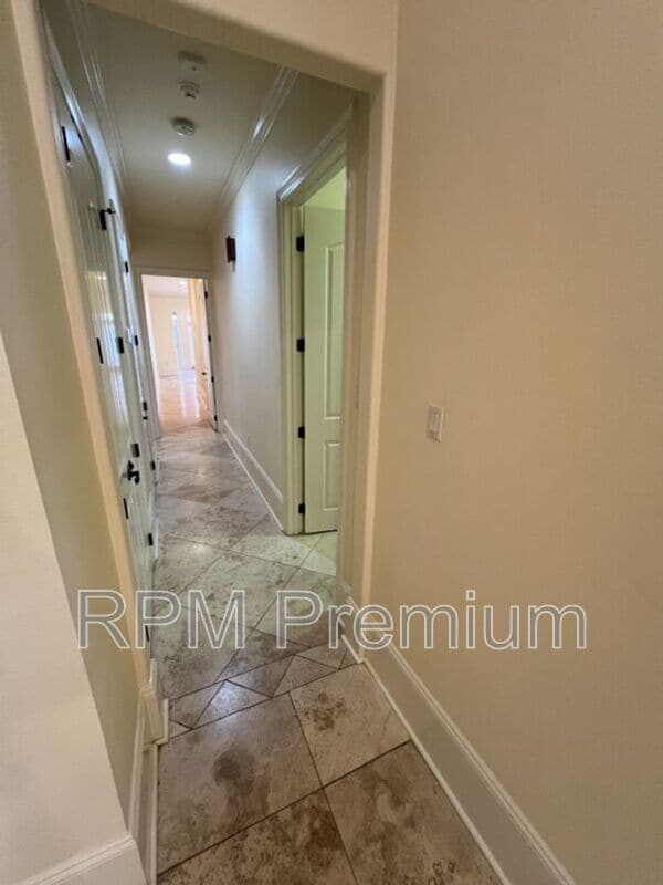 Building Photo - 17703 Shady Creek Ave