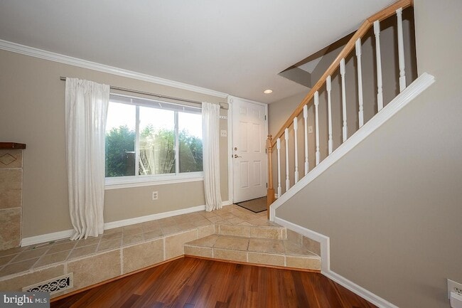 Building Photo - 344 Brigade Ct