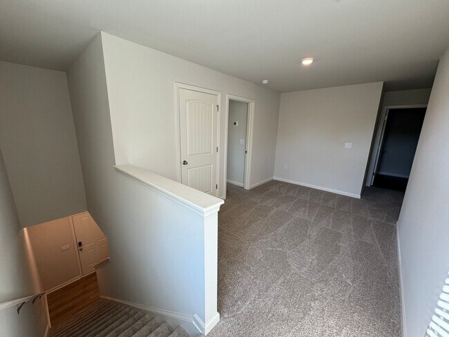 Building Photo - Brand New 5/3 House in Armuchee- $2,295