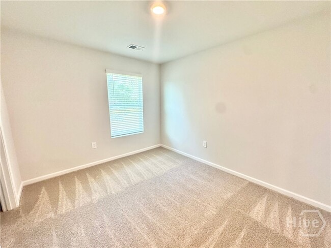 Building Photo - 106 Windcrest Dr