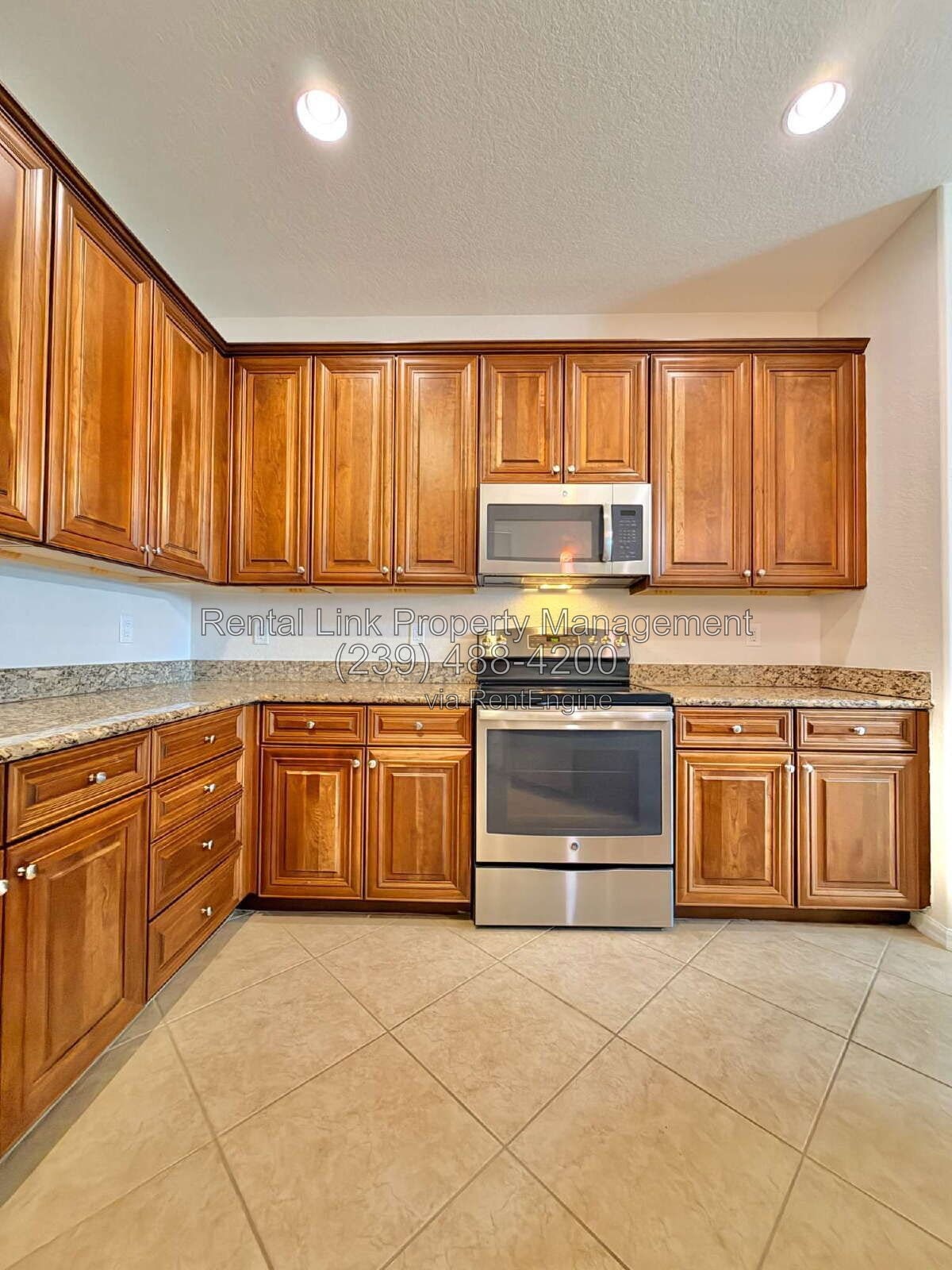 Building Photo - 11768 Paseo Grande Blvd