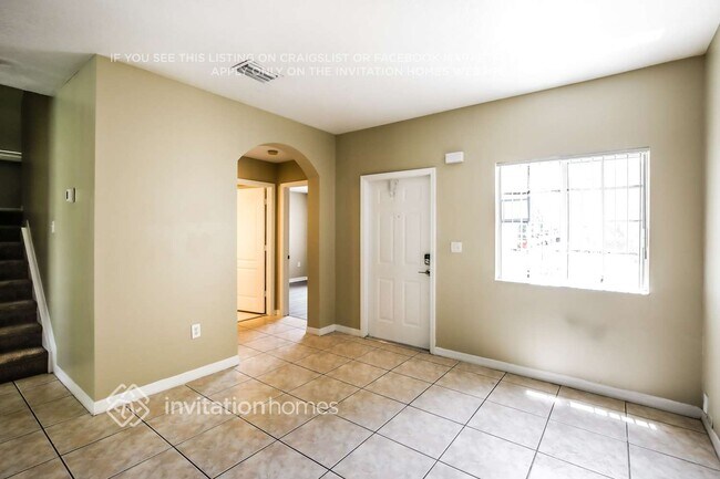 Building Photo - 14365 SW 134th Pl