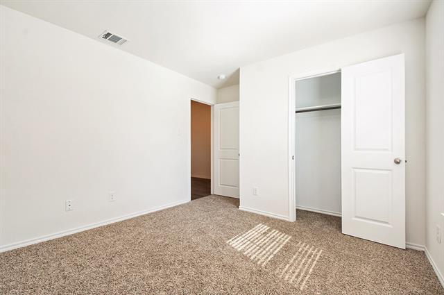 Building Photo - 941 Fueller Dr