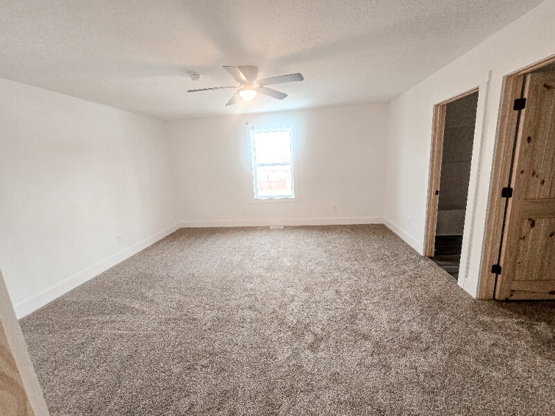 Building Photo - 118 Ivy Trce