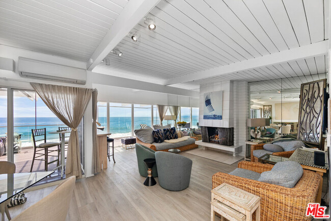 Primary Photo - 27060 Malibu Cove Colony Dr
