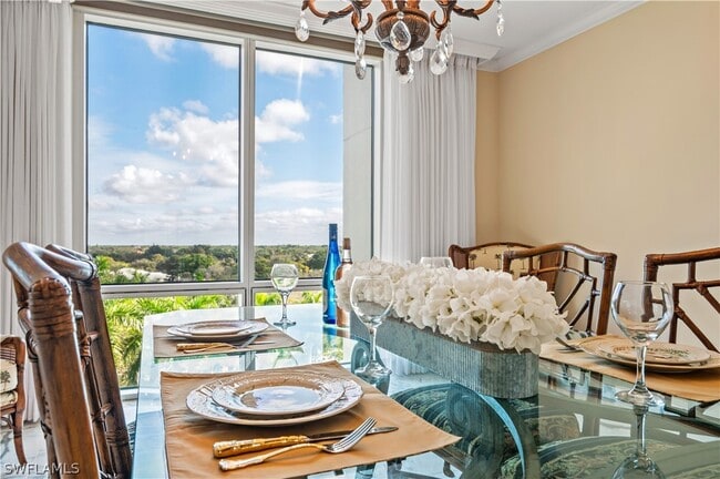 Building Photo - 7515 Pelican Bay Blvd