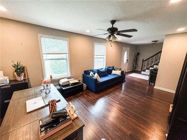Building Photo - 230 Chaffin Ridge Trce