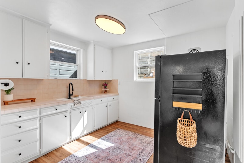 Building Photo - 3120 Emerson St