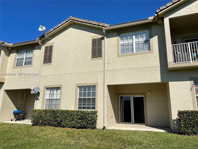 Building Photo - 4304 SW 131st Ln