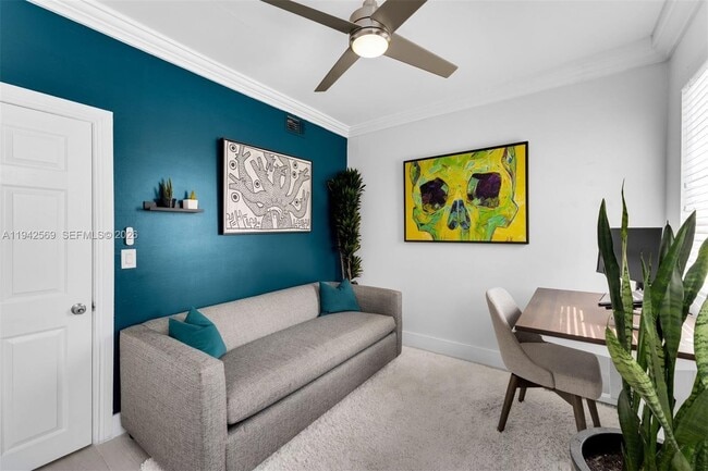 Building Photo - 1559 Michigan Ave