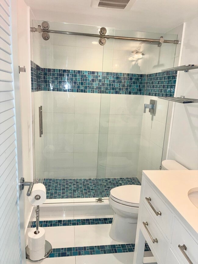 Building Photo - 420 Celestial Way