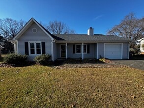 Building Photo - 336 Cheltenham Dr