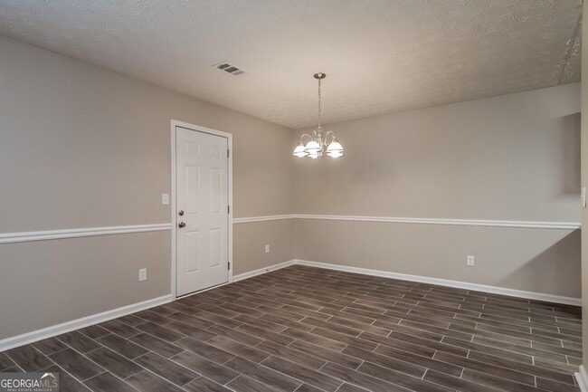 Building Photo - 1138 Dunaway Dr