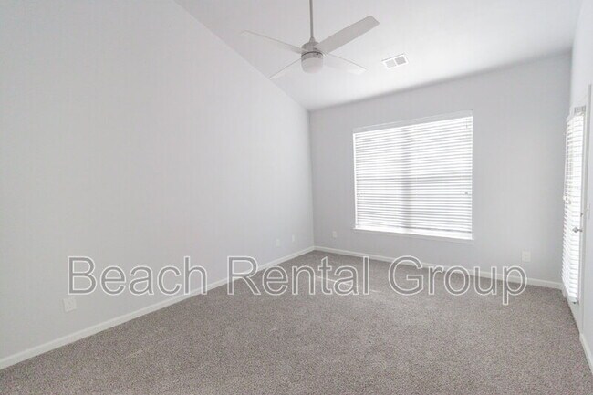 Building Photo - 211 Connemara Dr