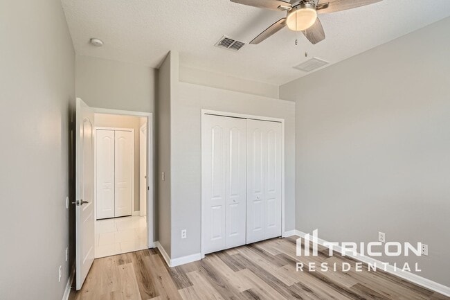 Building Photo - 1028 Appian Pl