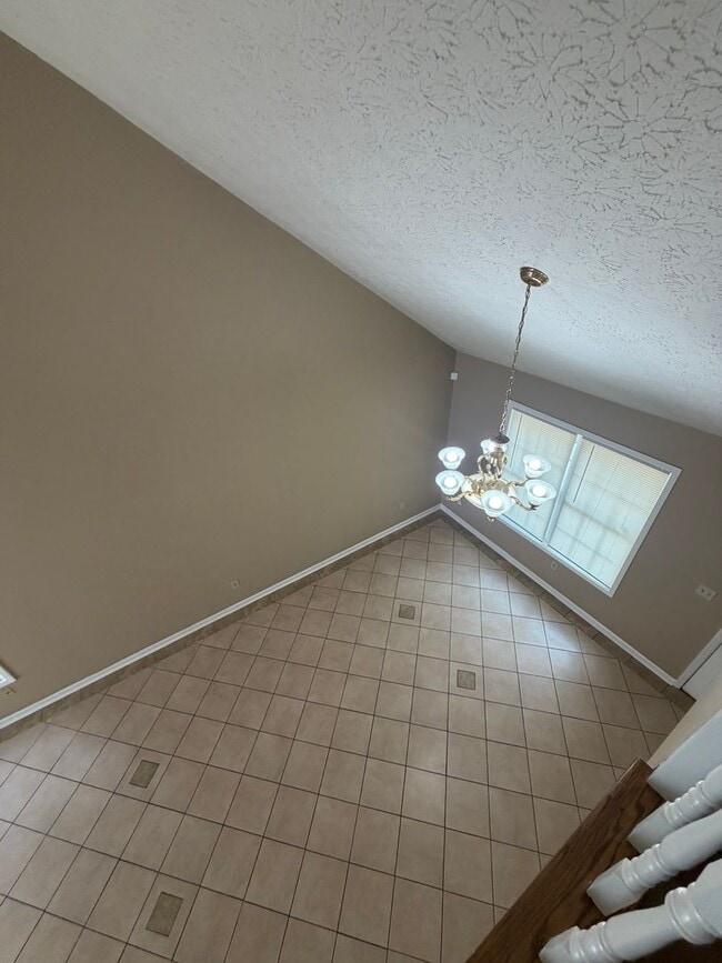 Building Photo - Charming Two-Story Home on a Corner Lot in Jonesboro