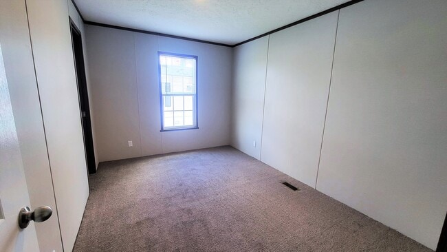 Building Photo - 531 Iowa