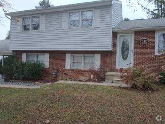 Building Photo - 1201 Longford Rd