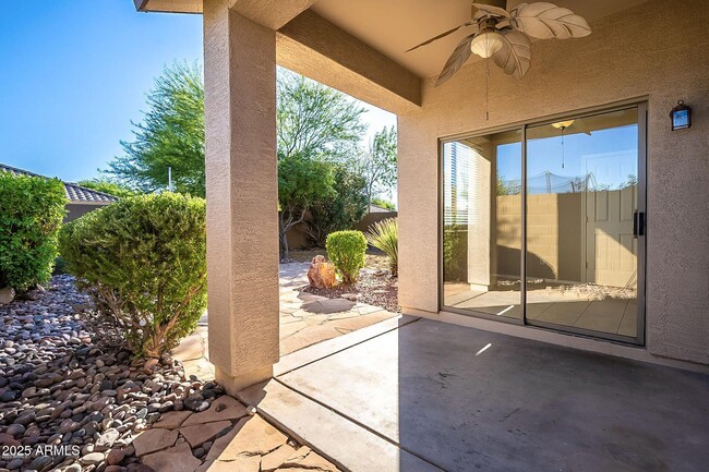 Building Photo - 39802 N Cross Timbers Way