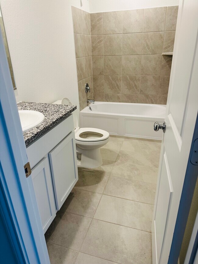 Building Photo - 1447 Dovekie Dr