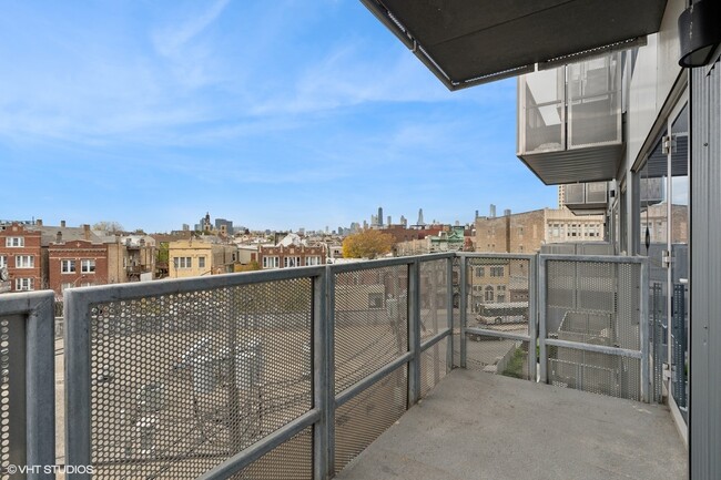 Building Photo - 1241 N Milwaukee Ave