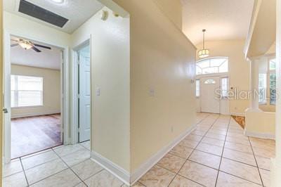 Building Photo - 362 Lexingdale Dr