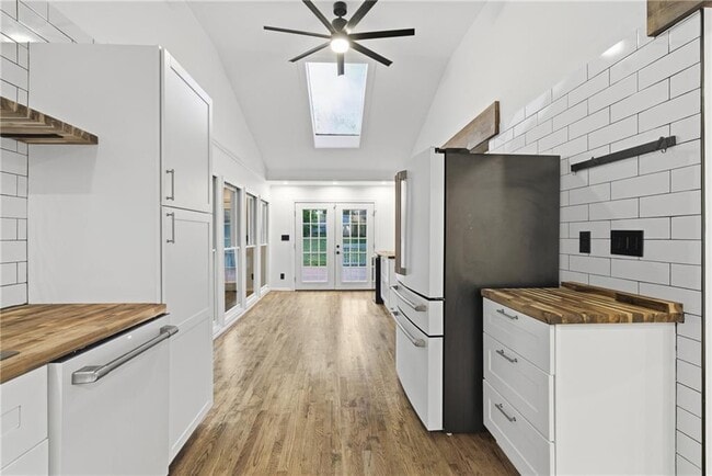 Building Photo - 3143 Claiborne Dr NW