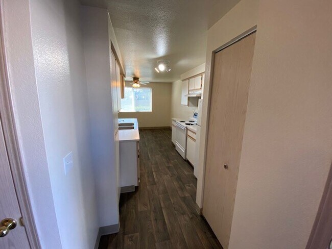 Interior Photo - Wallace Park Apartments