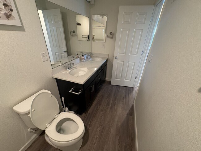 Building Photo - 8213 Ocho Wy