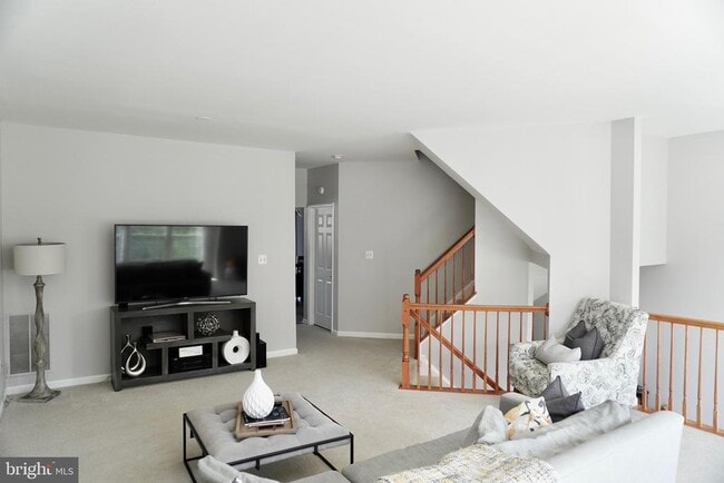 Building Photo - 8275 Shannons Landing Way