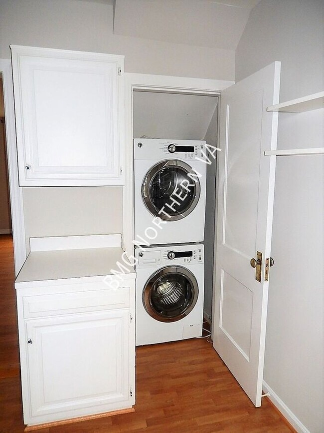 Building Photo - 2601 16th St S