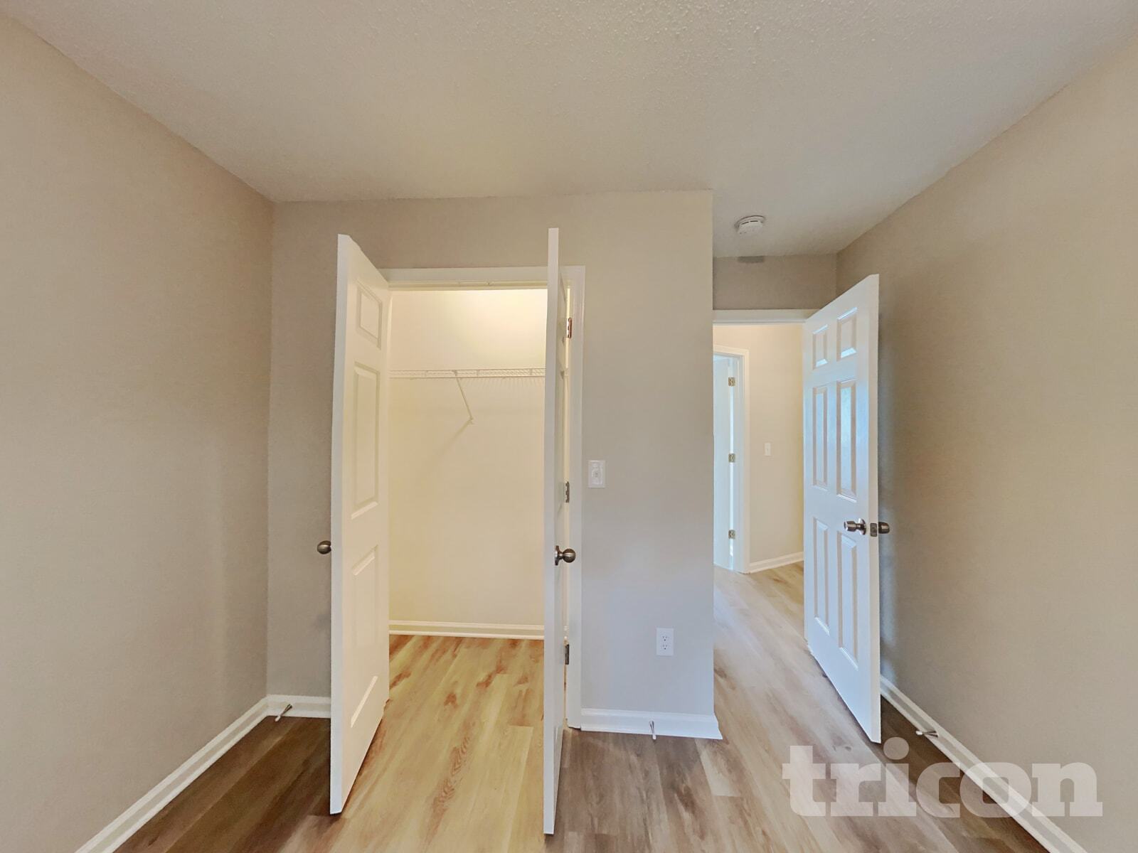 Building Photo - 1113 Dunwoody Dr