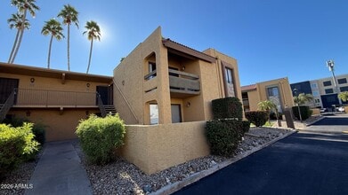 Building Photo - 8500 E Indian School Rd