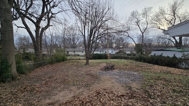 Building Photo - 1472 E Berkeley St