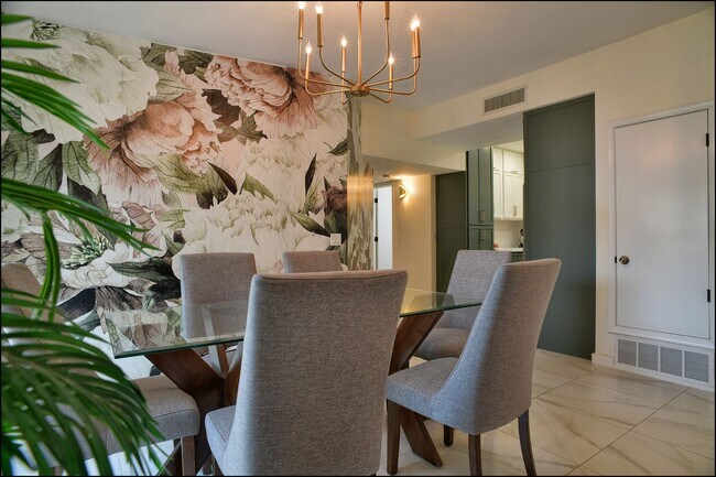 Building Photo - Available to View