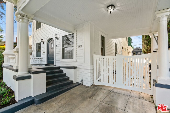 Building Photo - 4920 Marathon St