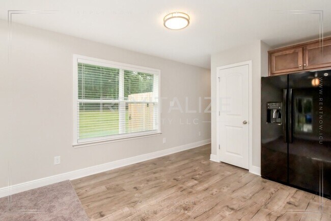 Building Photo - New Construction 3/2 Home in Heart of Mobile!