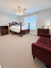Building Photo - The Hampton Castle Haven, Room 2 | Private Bedroom + En-Suite Bath Near Sentara & Riverside.