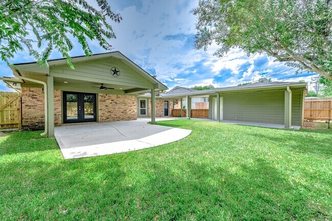 Building Photo - 6030 Warm Springs Rd