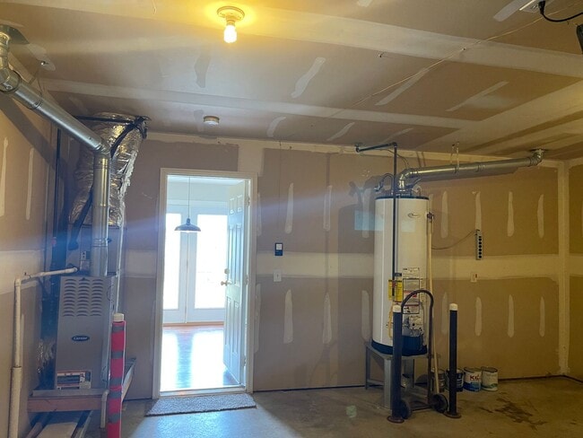 Building Photo - 3 Bed 2.5 Bath Nashville Opry Mills Area F...