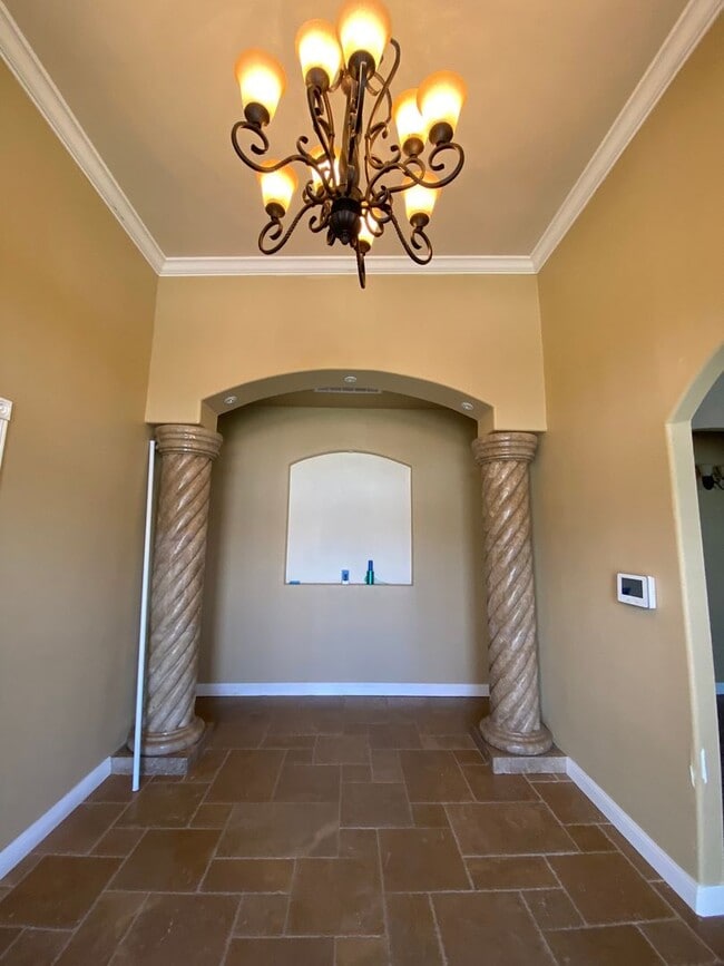 Building Photo - HOME FOR RENT IN CLINT