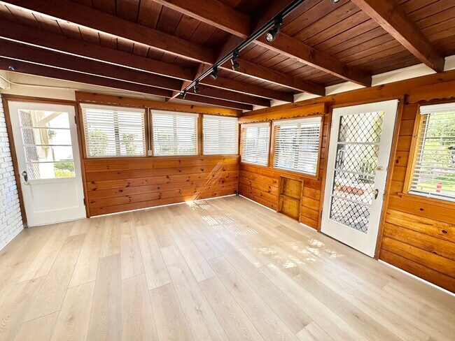 Building Photo - 2544 N Keystone St