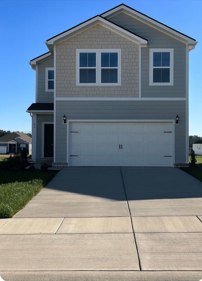 Building Photo - Brand New Three Bedroom Home In Sango