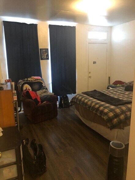 Building Photo - 3209 Ward St