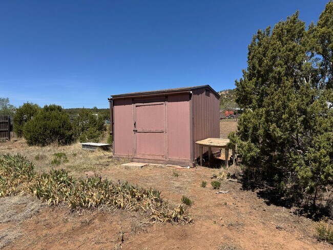 Building Photo - 3 Bedroom, 2 Bathroom Home in Tijeras, NM