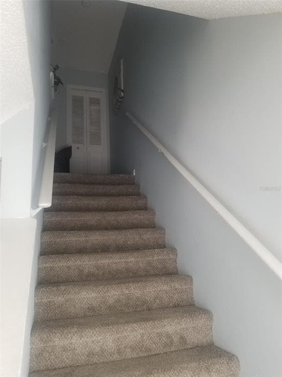 Building Photo - 1610 Little River Dr