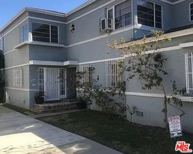 Building Photo - 1150 Cochran Ave