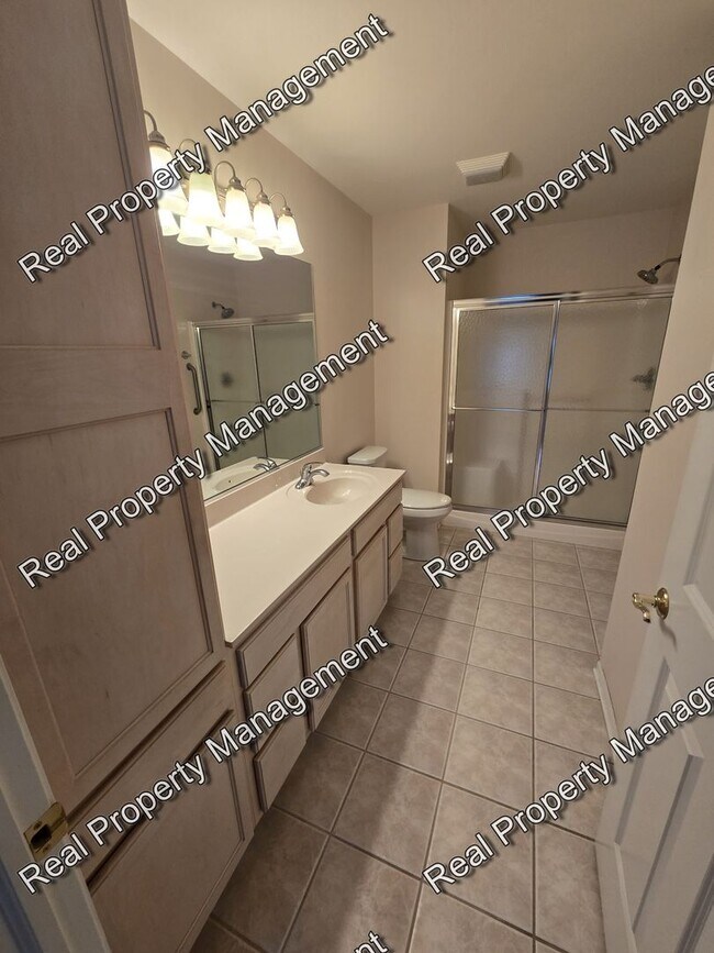 Building Photo - Maintenance Free Two Bedroom Townhome