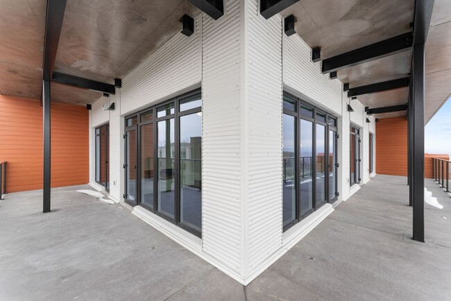 Building Photo - Wrap-Around Balcony Living - 2 Bedroom in ...