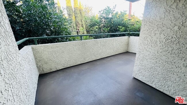 Building Photo - 3544 S Centinela Ave